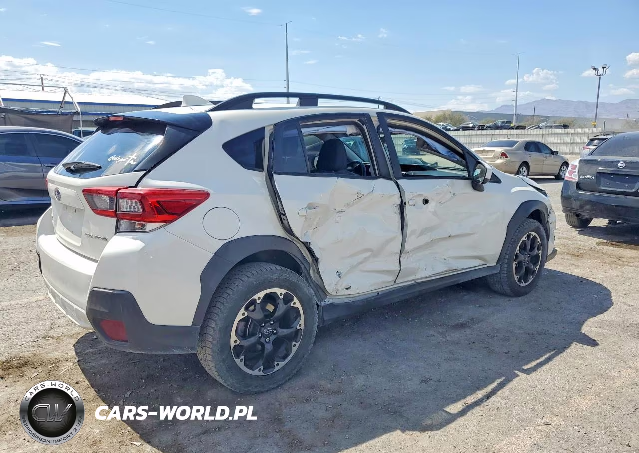 2023 Subaru Crosstrek Premium VIN:JF2GTAPC0P8316877 - 3