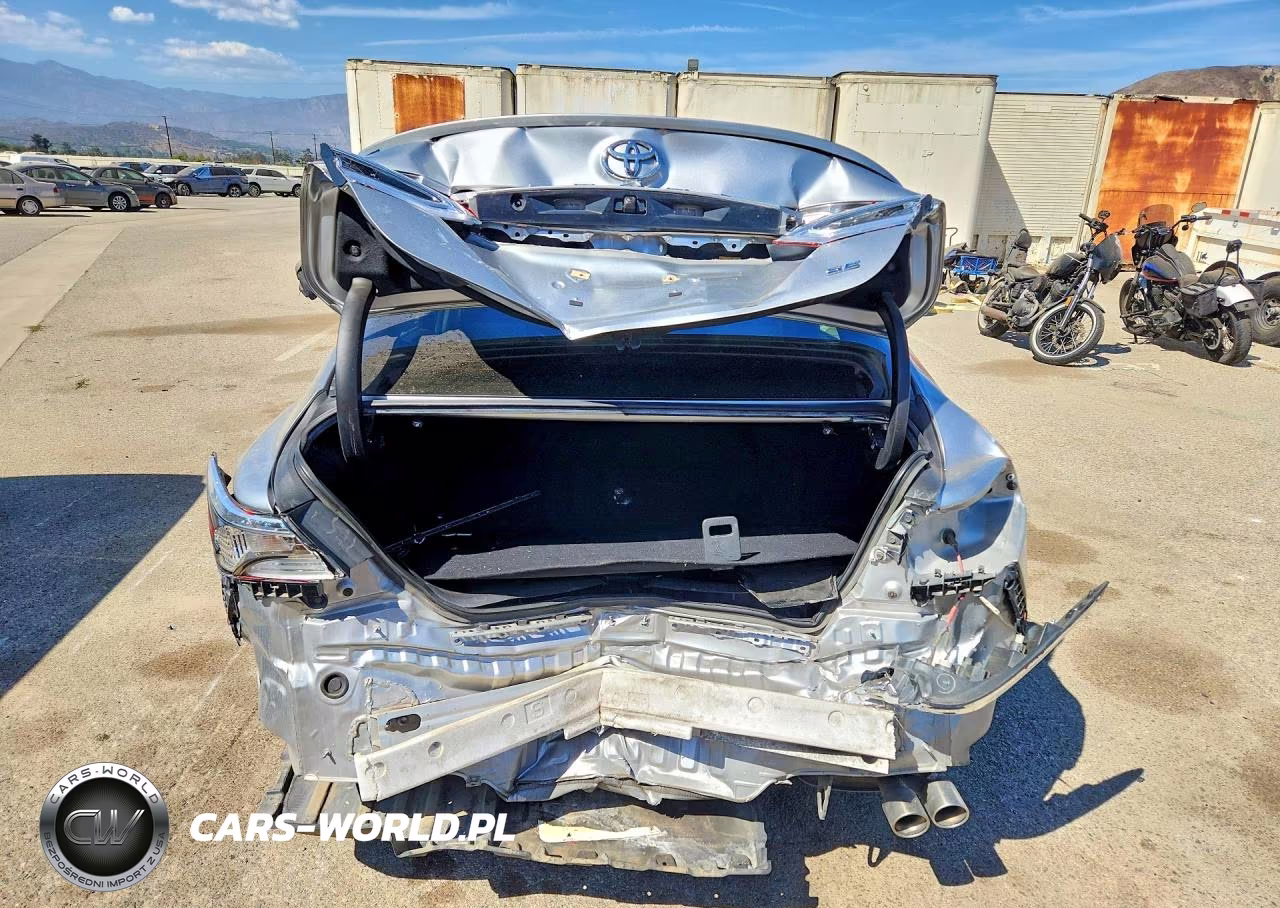 2018 Toyota Camry Se VIN:JTNB11HKXJ3012170 - 6