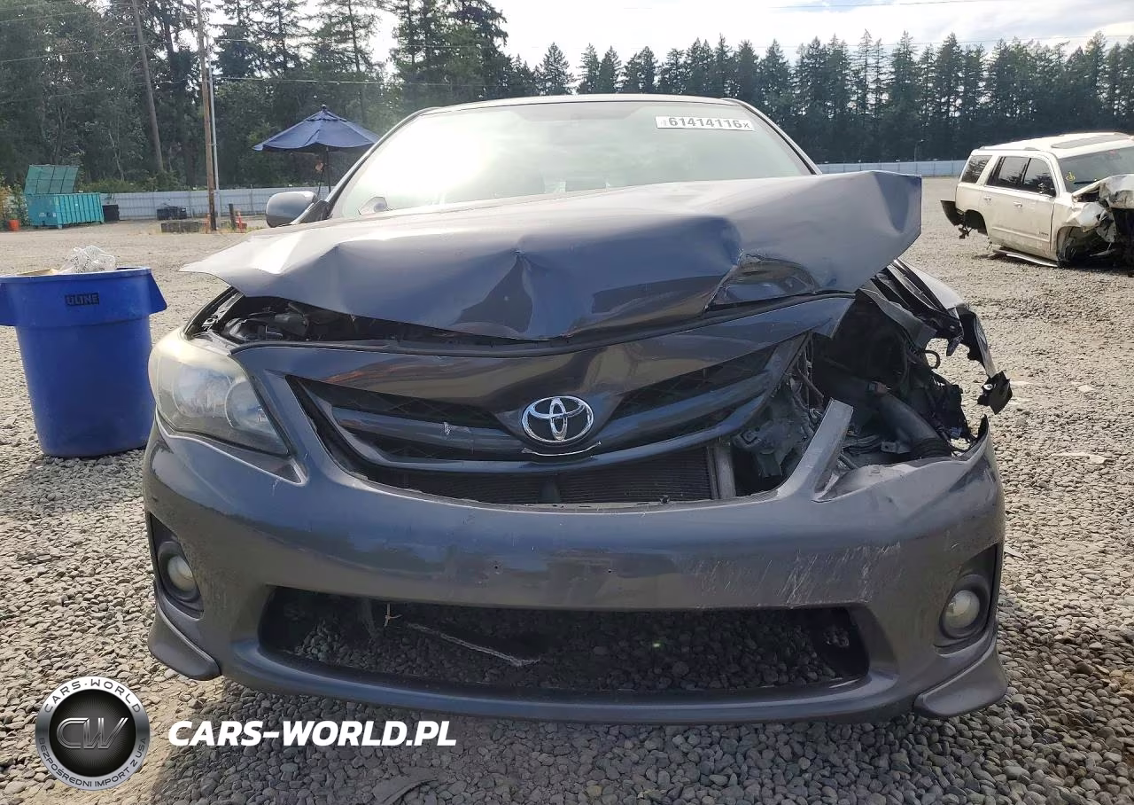 2012 Toyota Corolla S VIN:2T1BU4EE6CC767113 - 5