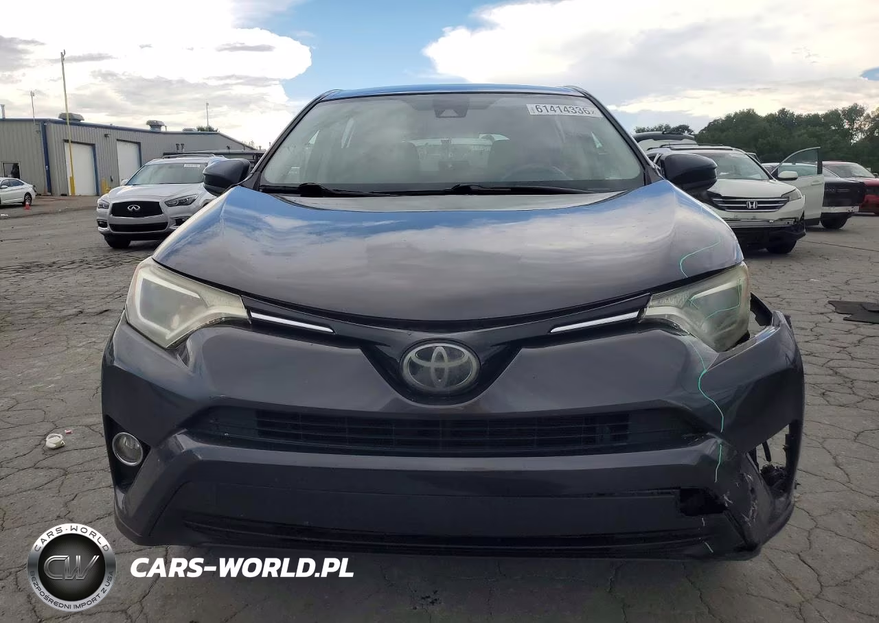 2017 Toyota Rav4 Le VIN:JTMZFREV3HJ722275 - 5