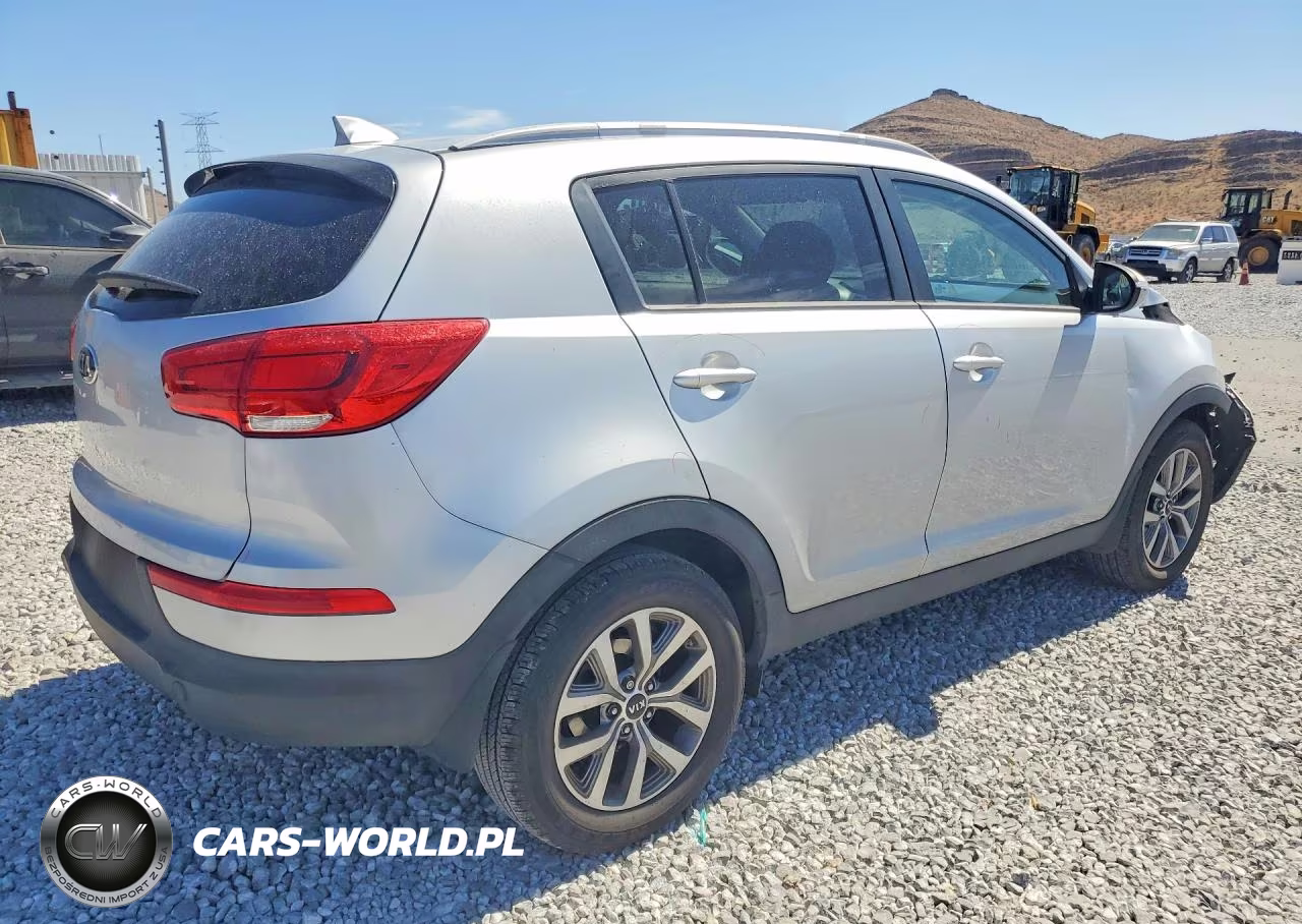 2015 Kia Sportage VIN:KNDPB3AC7F7768190 - 3