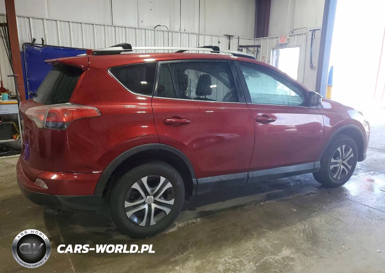 2018 Toyota Rav4 Le VIN:2T3ZFREVXJW432090 - 3