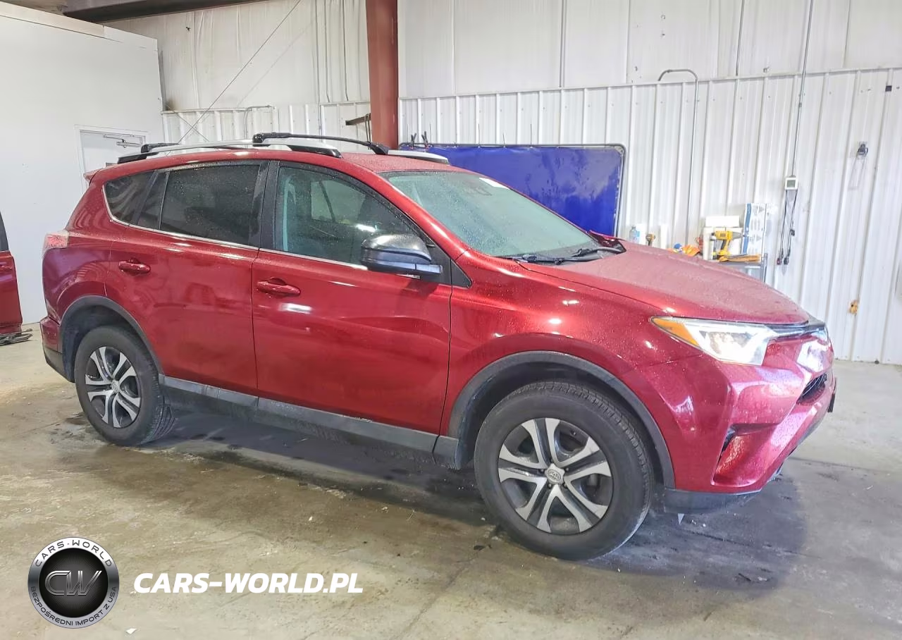 2018 Toyota Rav4 Le VIN:2T3ZFREVXJW432090 - 4