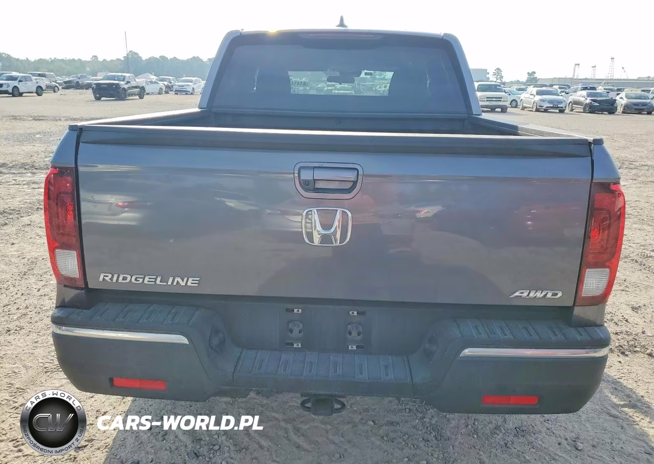 2020 Honda Ridgeline Sport VIN:5FPYK3F1XLB018176 - 6