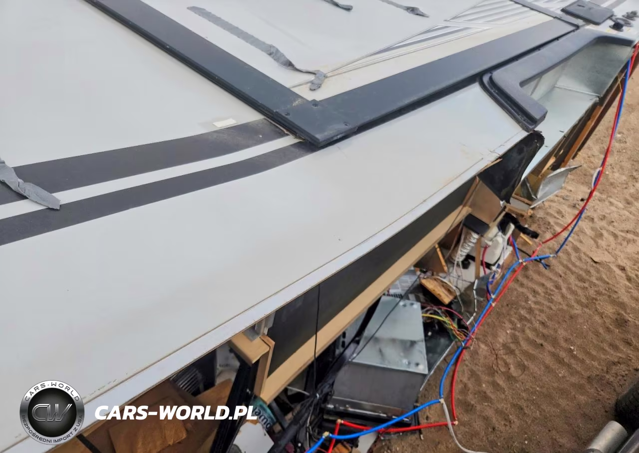 2020 Winnebago Micro Minnie Camper VIN:54CTM2J23L3049001 - 8