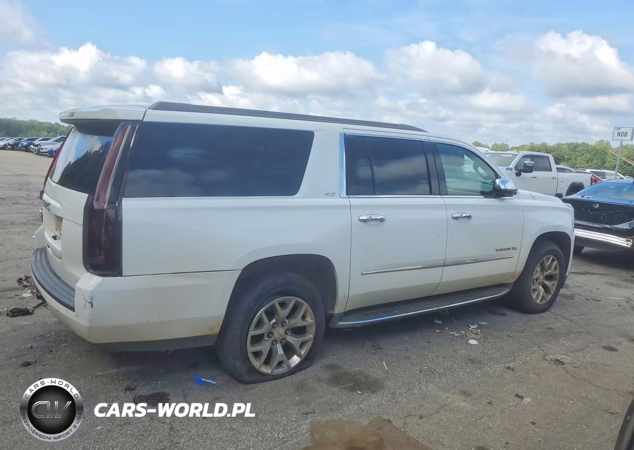 2017 GMC Yukon Xl K1500 Slt VIN:1GKS2GKC3HR164647 - 3