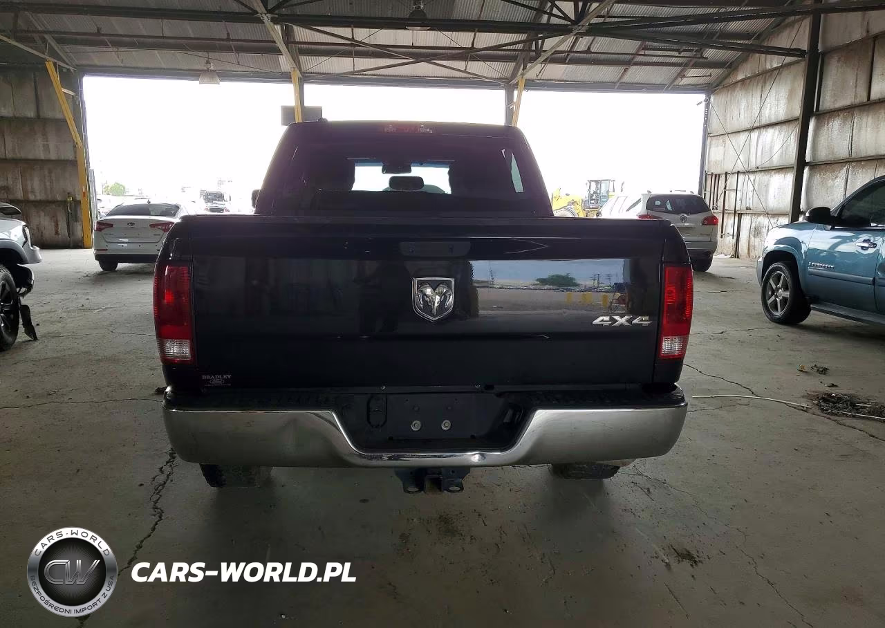2019 Ram 1500 Classic Tradesman VIN:1C6RR7KMXKS751448 - 6