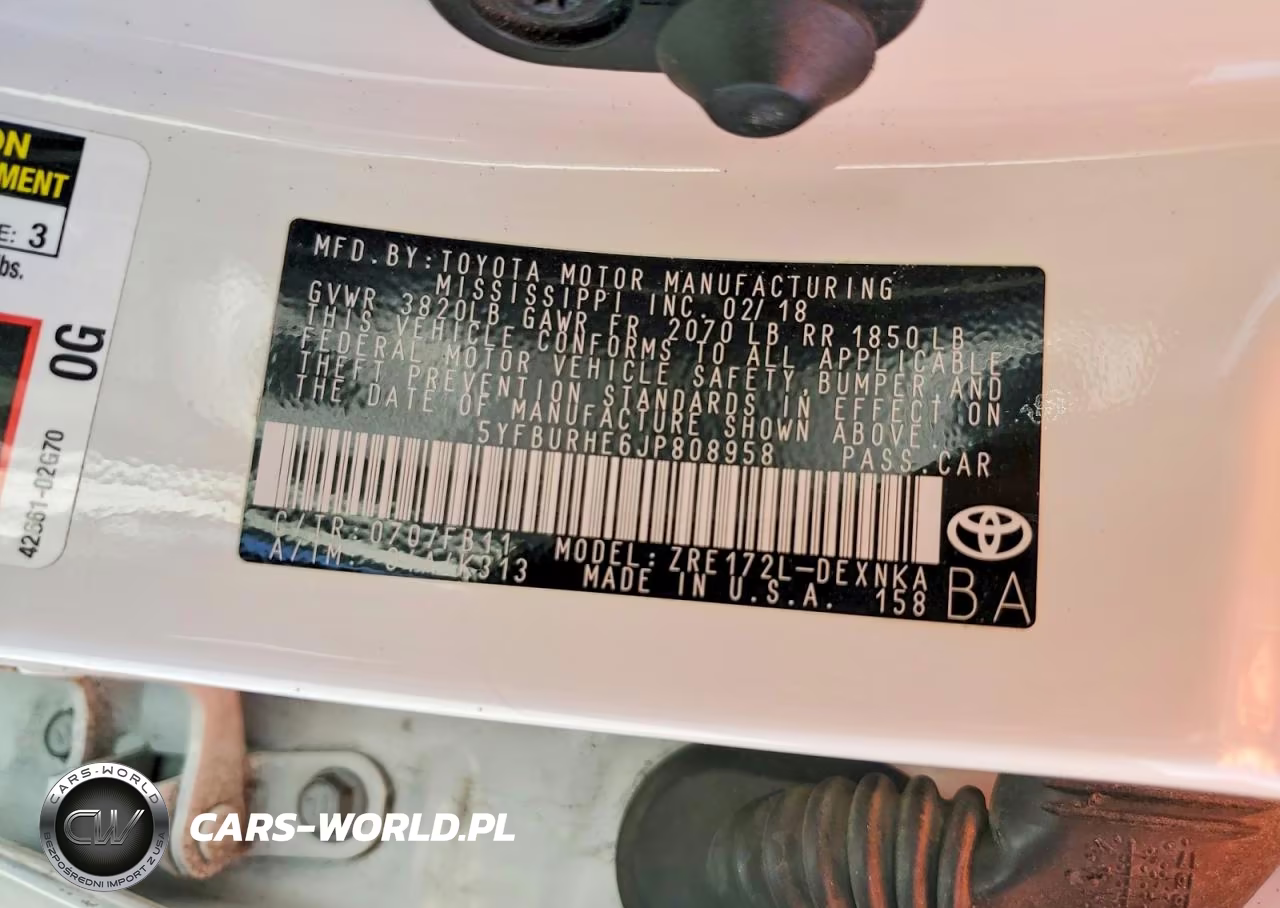 2018 Toyota Corolla Le VIN:5YFBURHE6JP808958 - 12