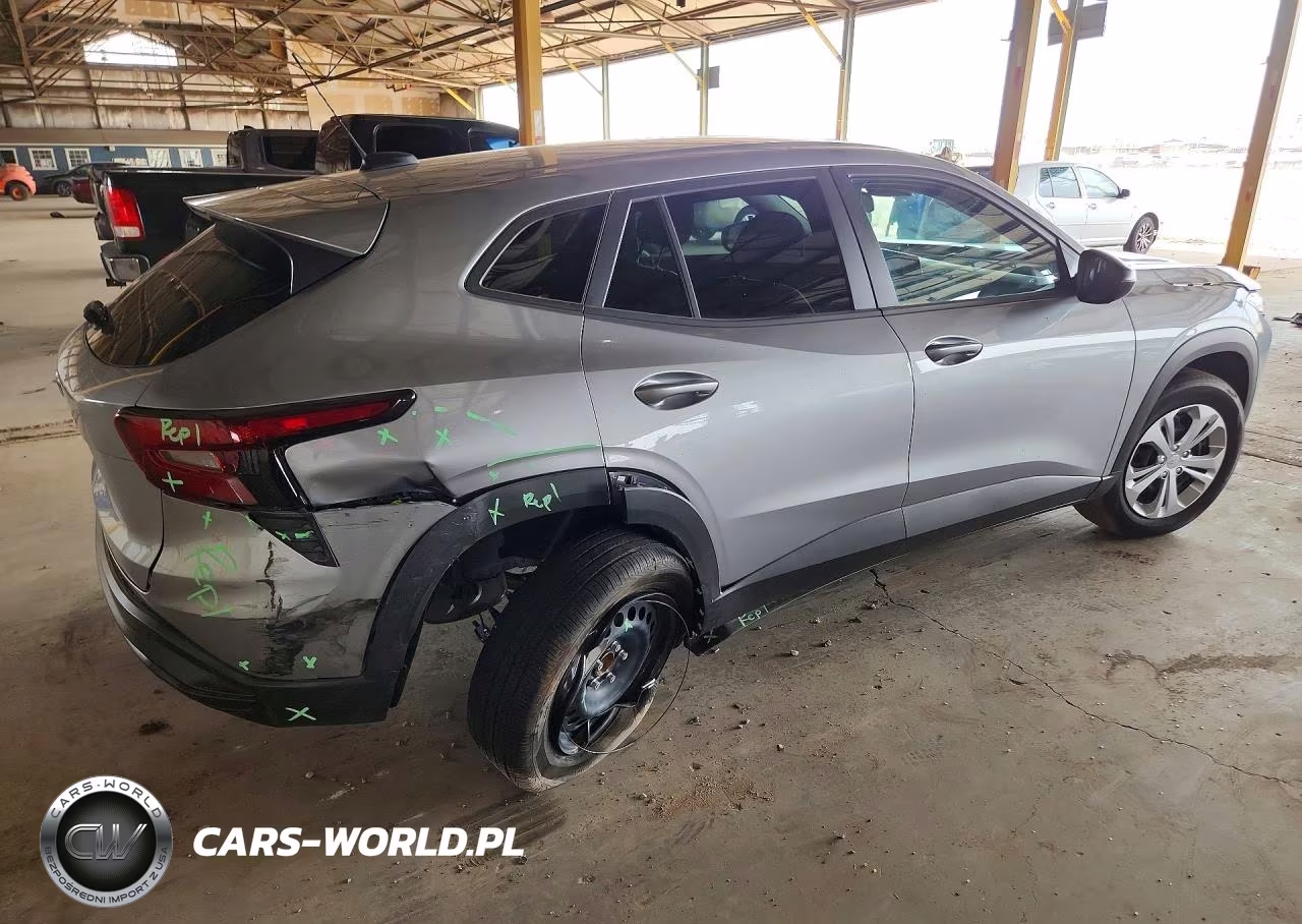 2026 Chevrolet Trax Ls VIN:KL77LFEP7TC055706 - 3