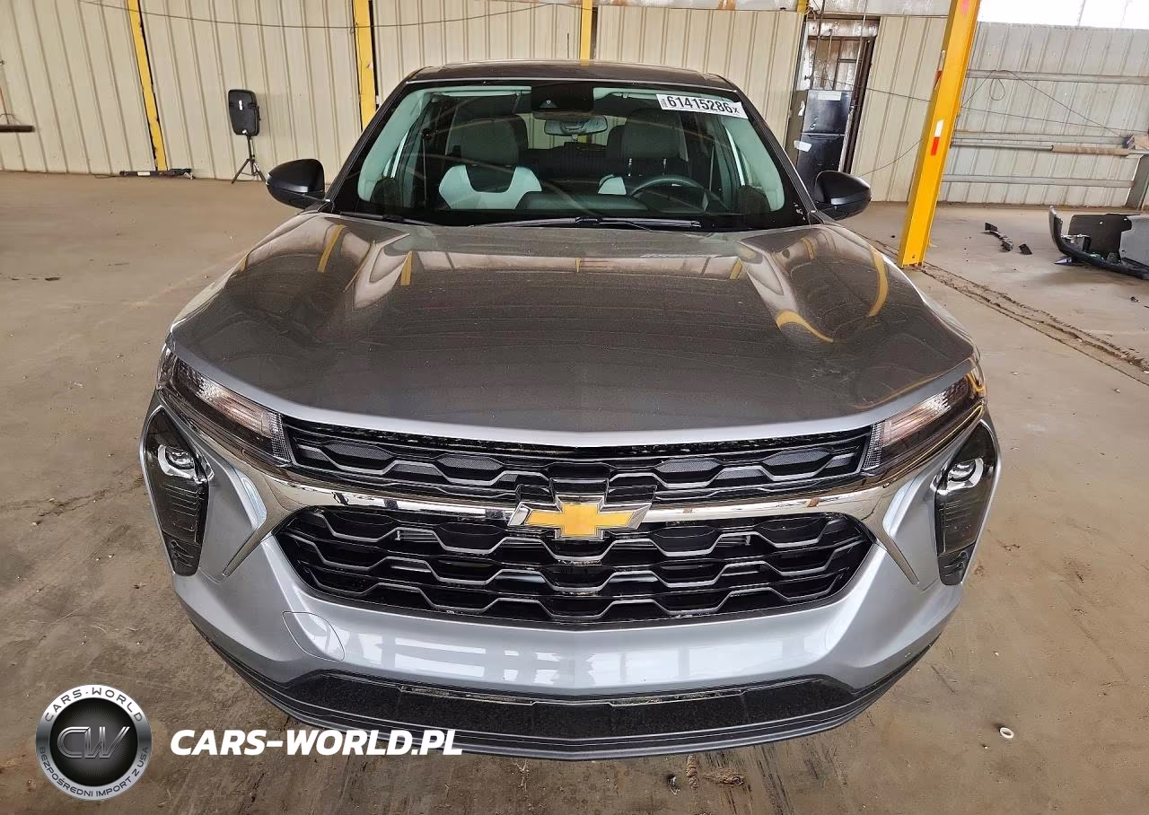 2026 Chevrolet Trax Ls VIN:KL77LFEP7TC055706 - 5