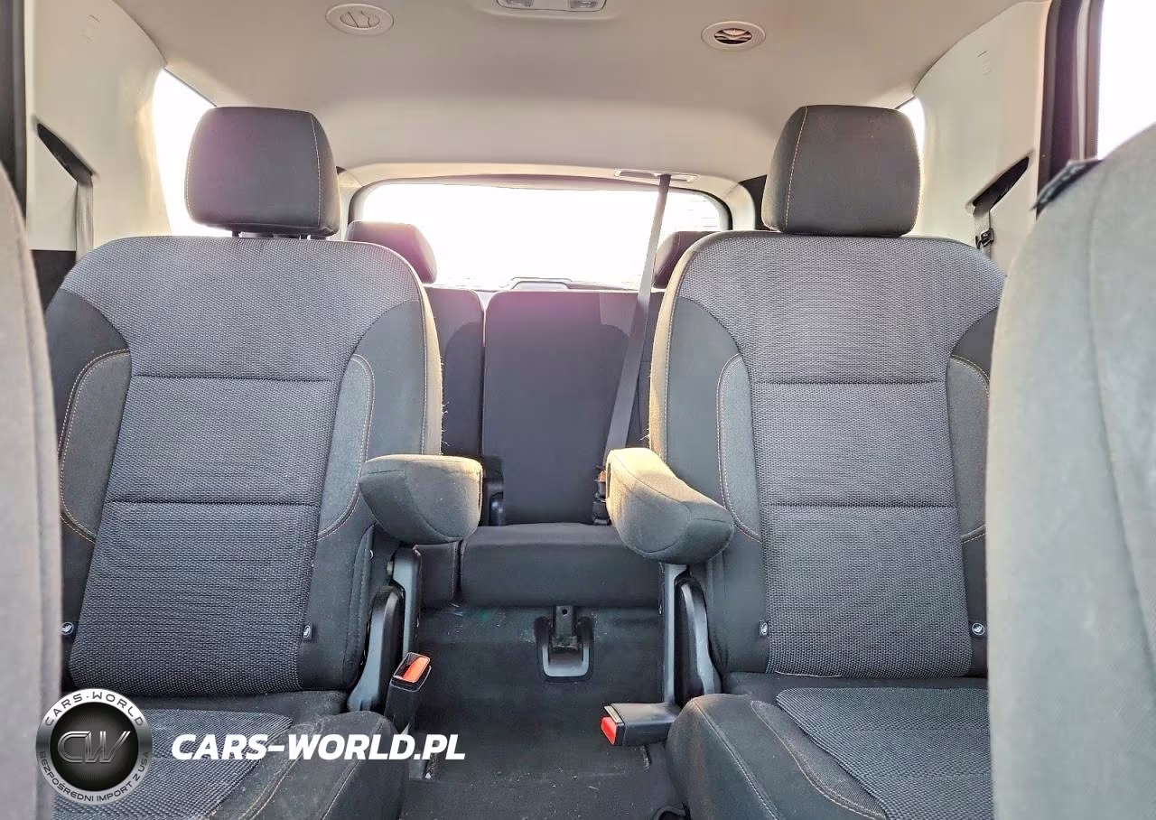 2020 Chevrolet Traverse Lt VIN:1GNEVGKW4LJ328948 - 10