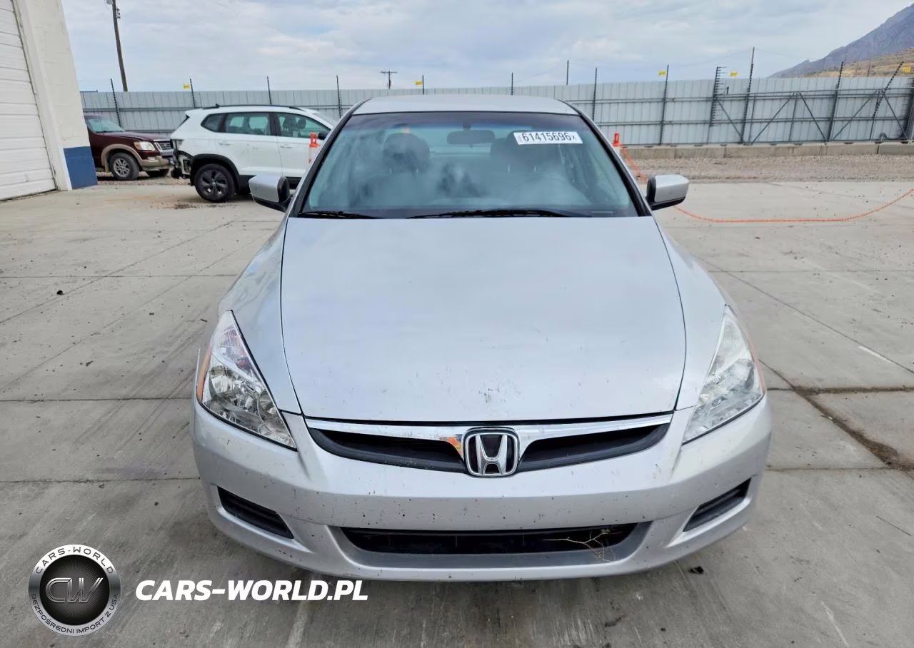 2007 Honda Accord VIN:1HGCM664X7A055897 - 5