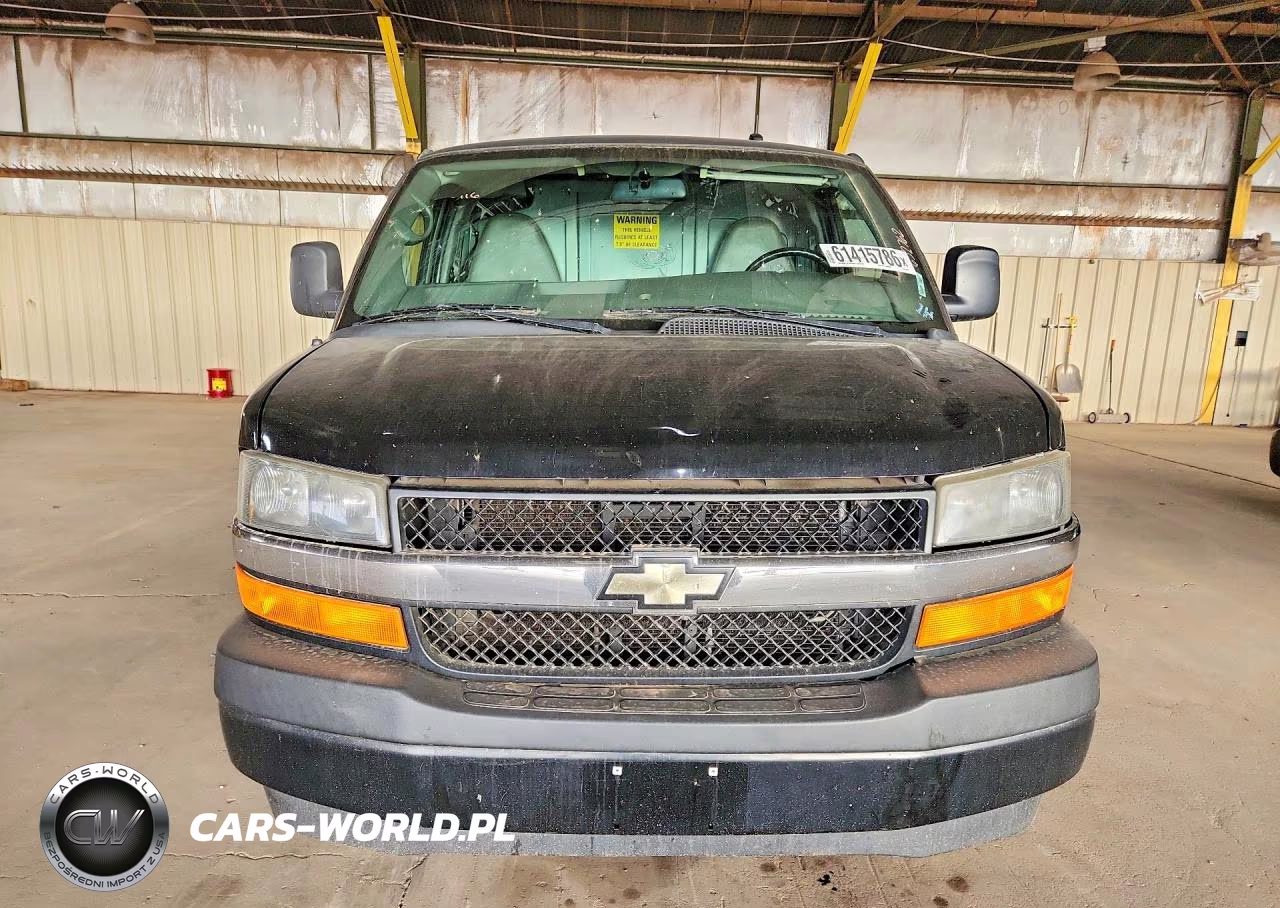 2015 Chevrolet Express G2500 VIN:1GCWGFCFXF1177778 - 5