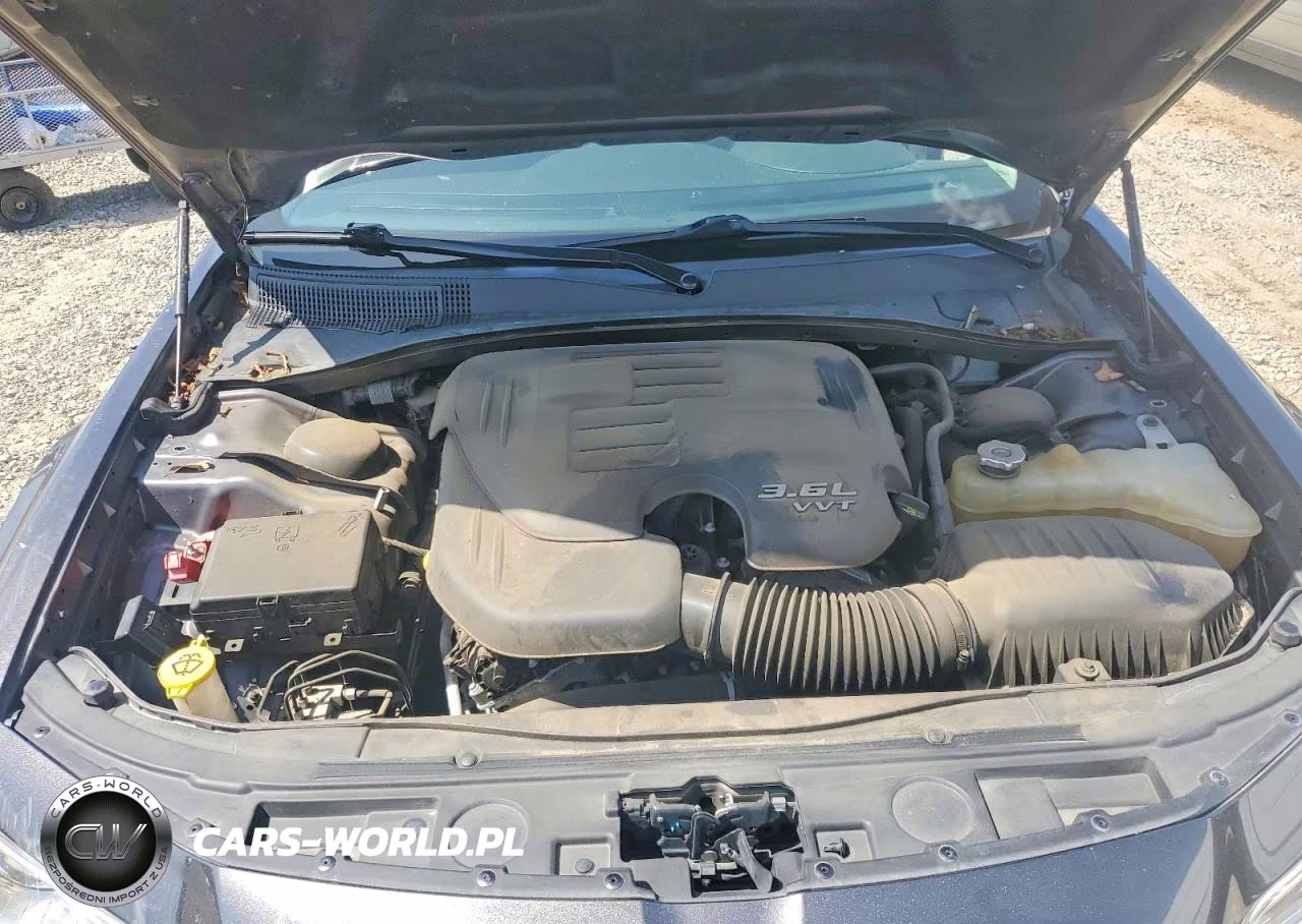 2019 Chrysler 300 Limited VIN:2C3CCAEG6KH722480 - 11