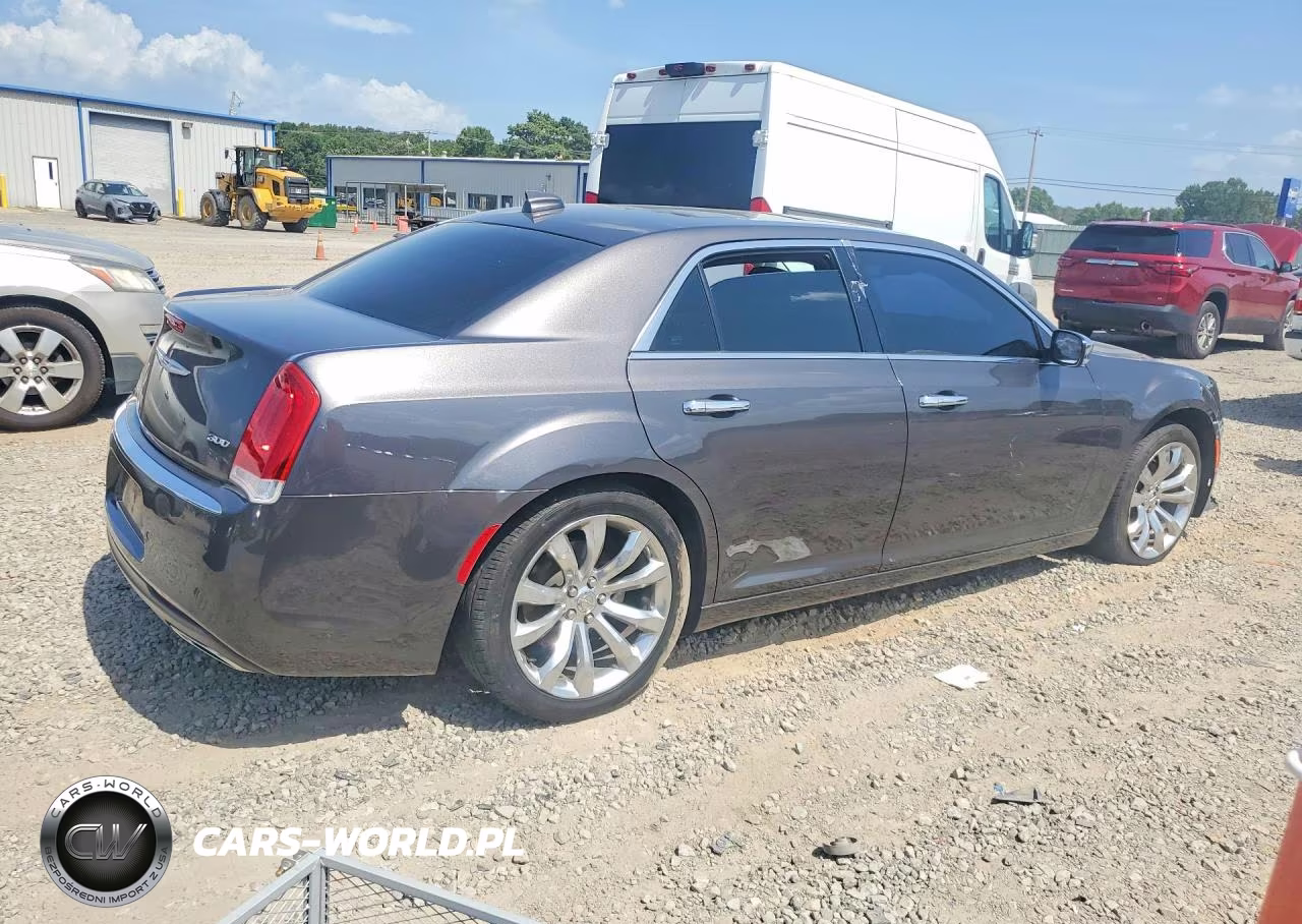 2019 Chrysler 300 Limited VIN:2C3CCAEG6KH722480 - 3