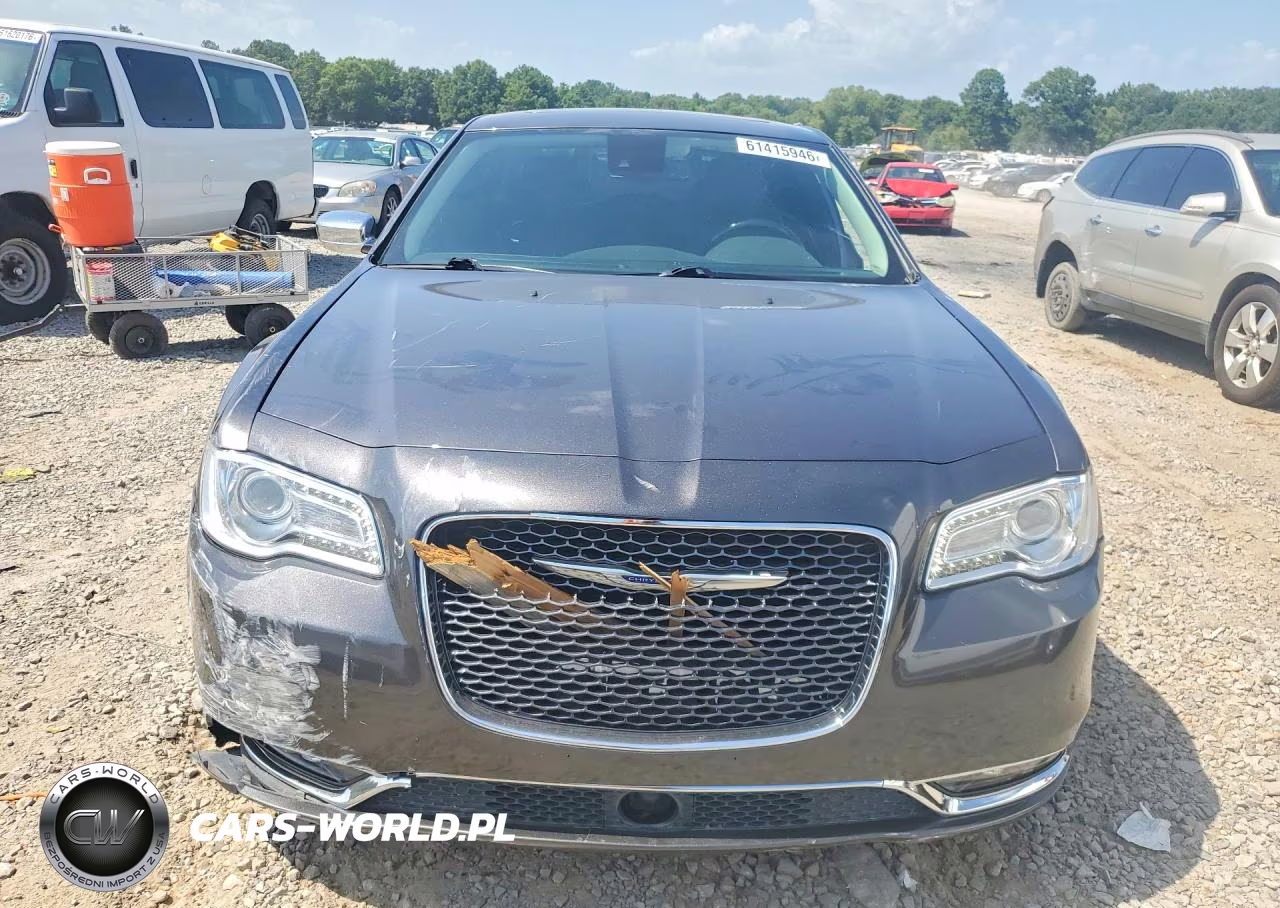 2019 Chrysler 300 Limited VIN:2C3CCAEG6KH722480 - 5