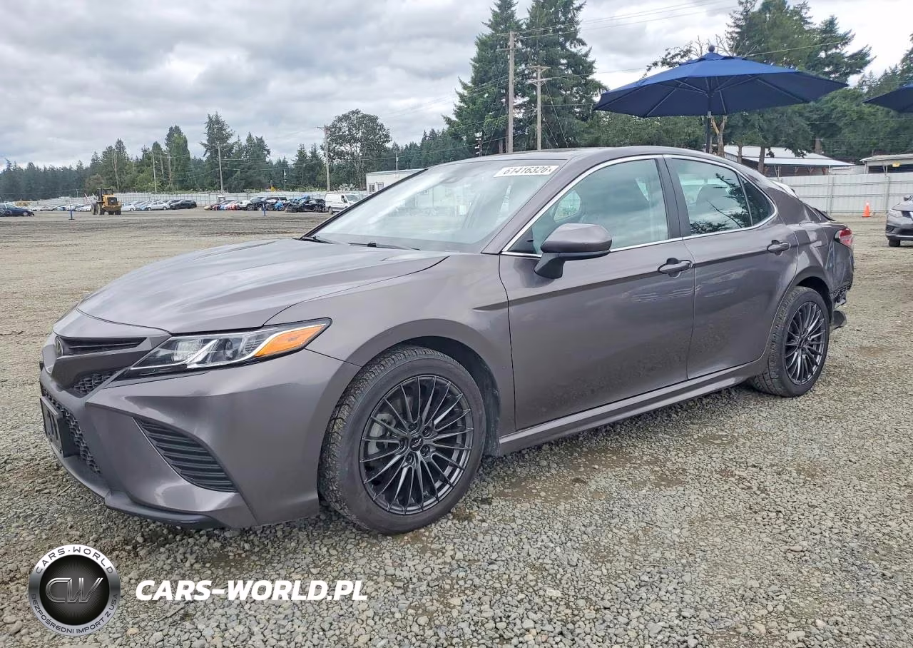 2020 Toyota Camry Se