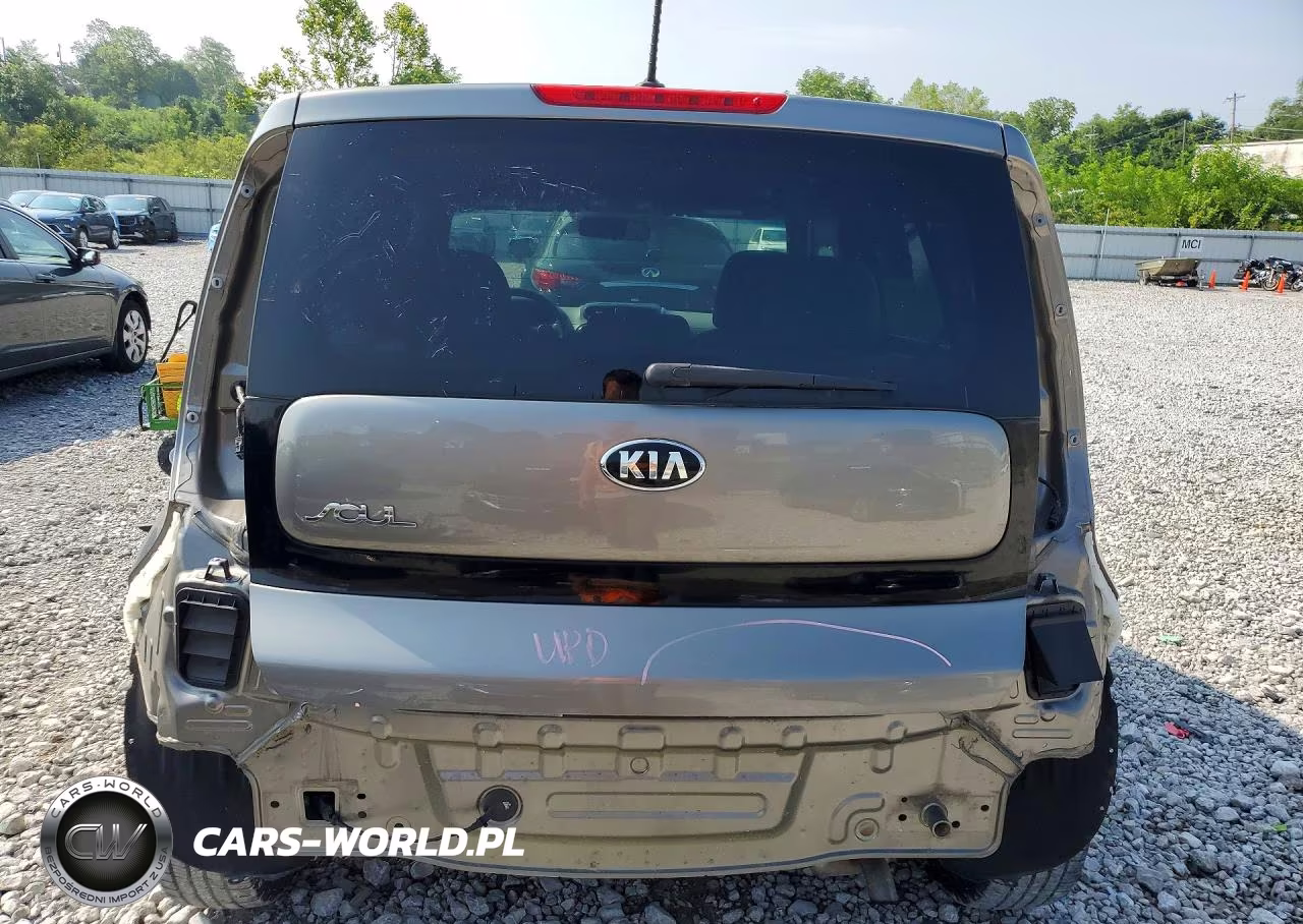 2018 Kia Soul VIN:KNDJN2A21J7576190 - 6