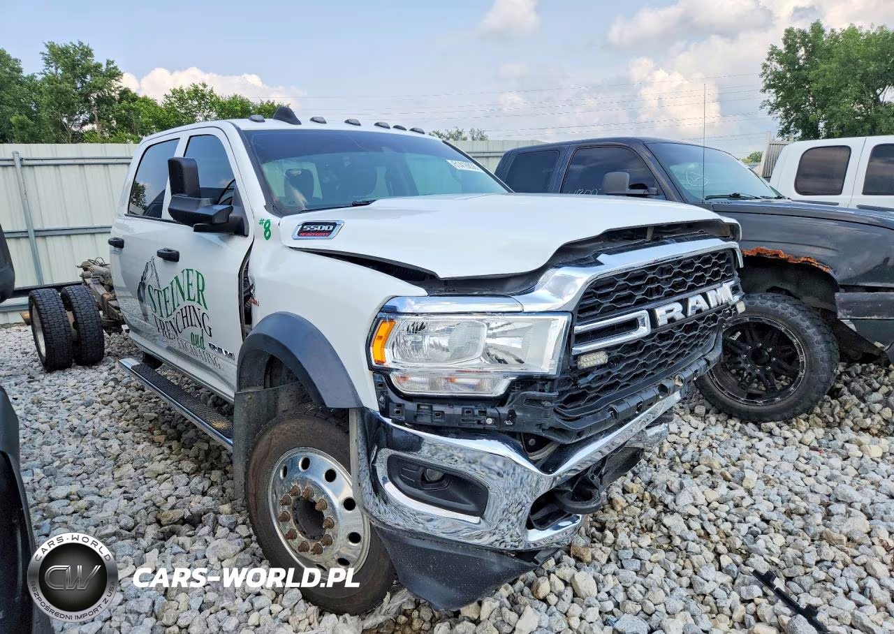 2019 Ram 5500 VIN:3C7WRNFL6KG601414 - 4