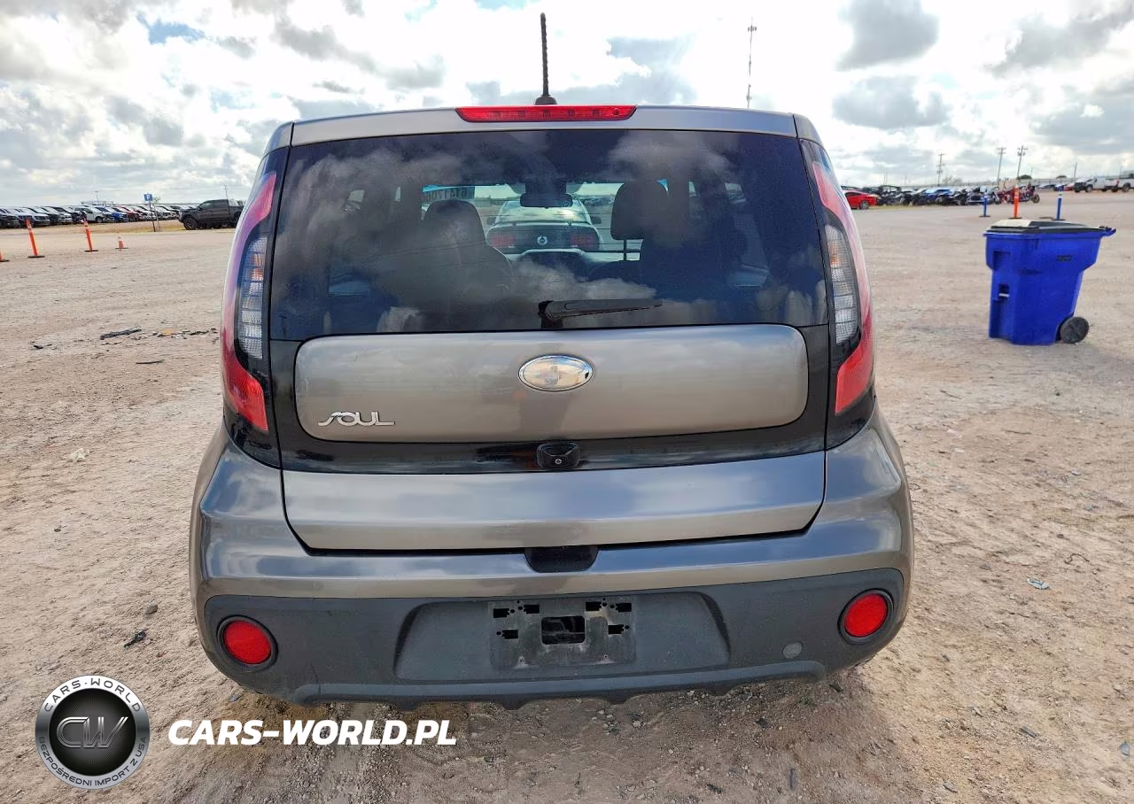 2019 Kia Soul Base VIN:KNDJN2A2XK7671493 - 6