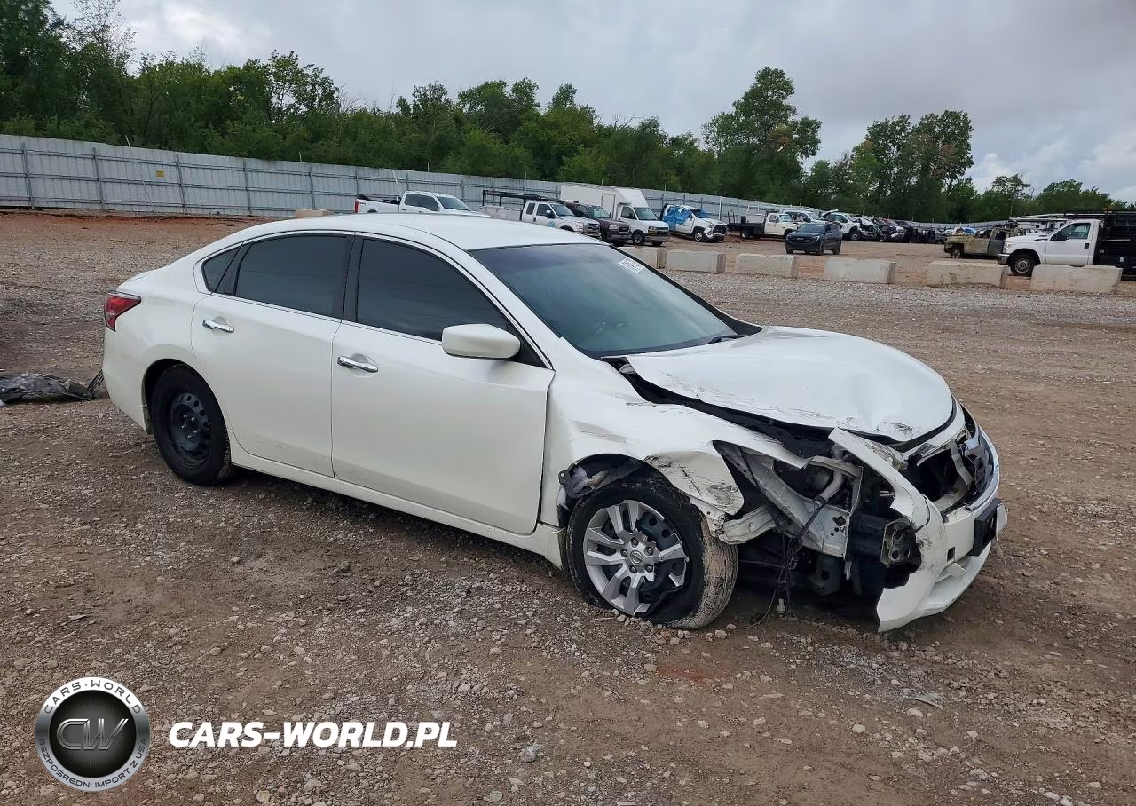 2014 Nissan Altima 2.5 VIN:1N4AL3AP8EC421601 - 4