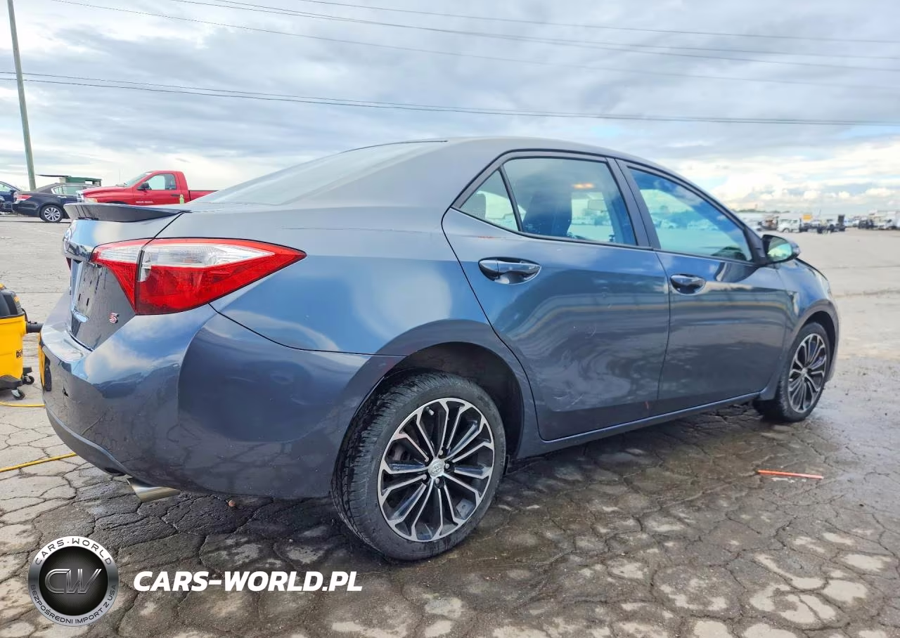 2016 Toyota Corolla S Plus VIN:5YFBURHE1GP506132 - 3