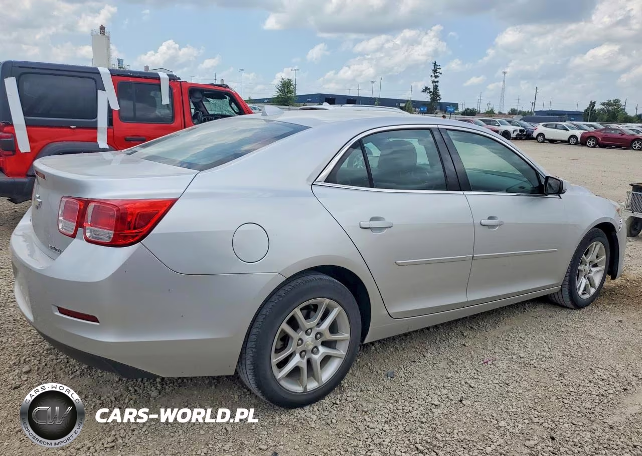 2013 Chevrolet Malibu 1Lt VIN:1G11C5SA8DU107528 - 3
