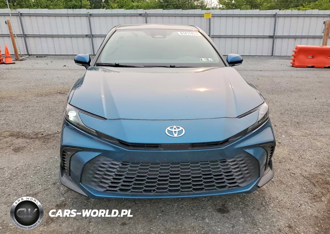 2025 Toyota Camry Se VIN:4T1DBADKXSU502082 - 5
