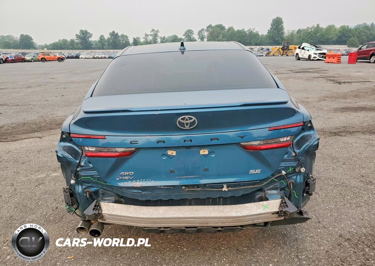 2025 Toyota Camry Se VIN:4T1DBADKXSU502082 - 6