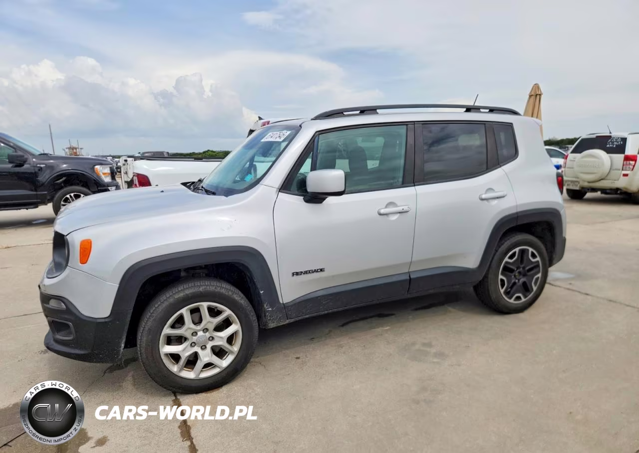 2017 Jeep Renegade Latitude – zdjęcie 1 z 12