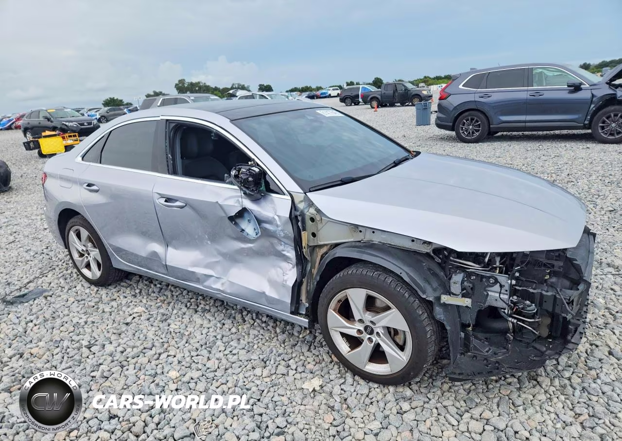 2023 Audi A3 Premium VIN:WAUGUDGY1PA141313 - 4