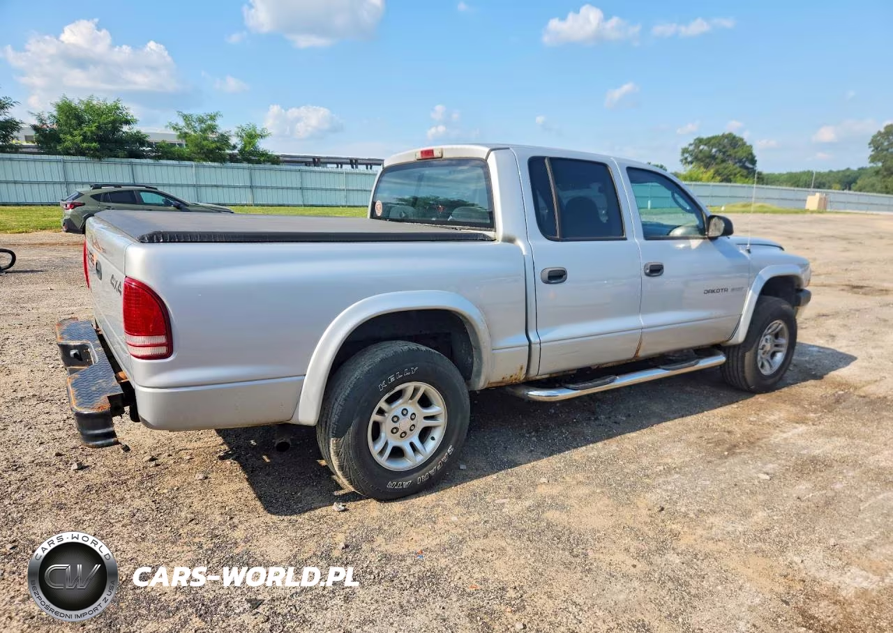 2002 Dodge Dakota Quad Sport VIN:1B7HG38X42S696600 - 3