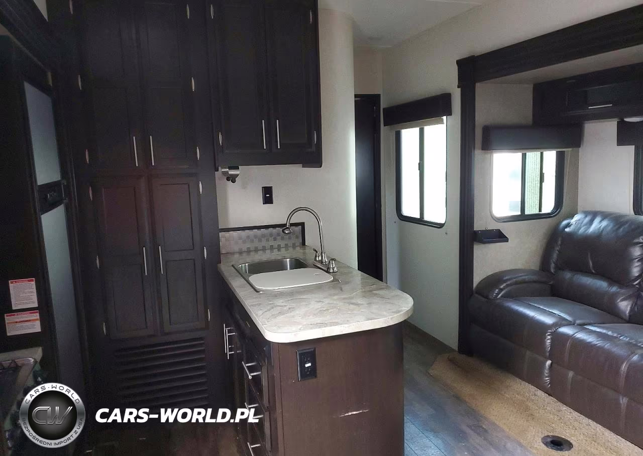 2017 Jayco Octane Camper VIN:1UJBJSBS7H1VC0097 - 6