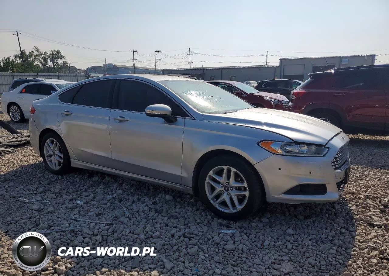 2014 Ford Fusion Se VIN:3FA6P0HD8ER174618 - 4