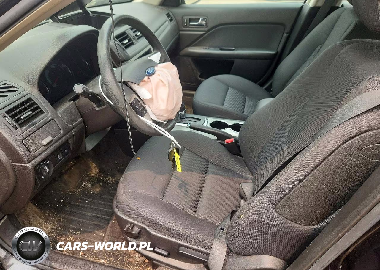 2010 Ford Fusion Se VIN:3FAHP0HA4AR323731 - 7