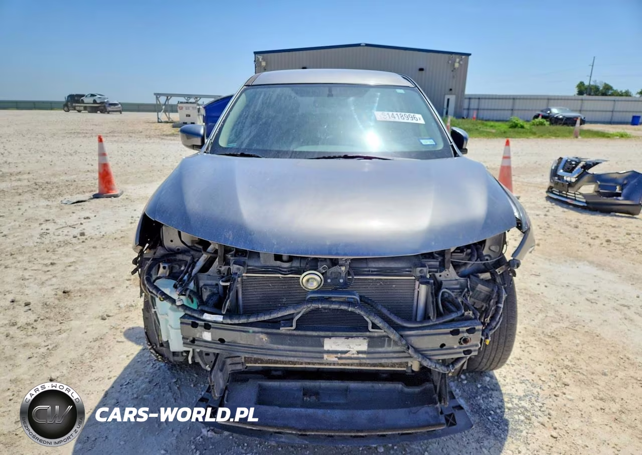 2017 Nissan Rogue S VIN:JN8AT2MT5HW380669 - 5