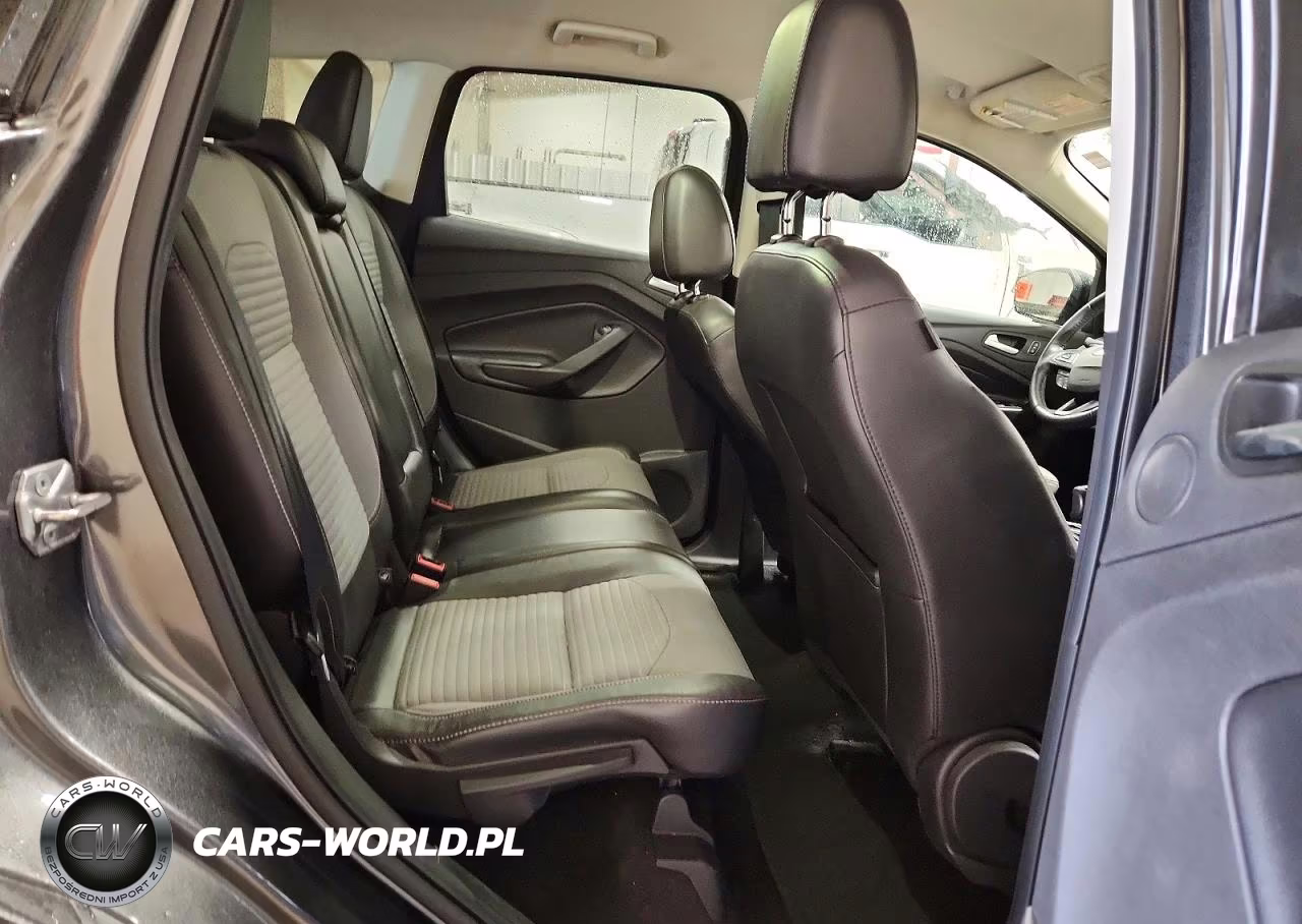 2017 Ford Escape Se VIN:1FMCU9GD4HUA08410 - 11