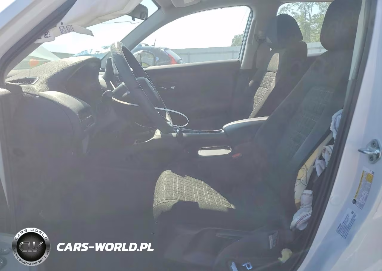 2023 Honda Hr-V Lx VIN:3CZRZ1H32PM742032 - 7