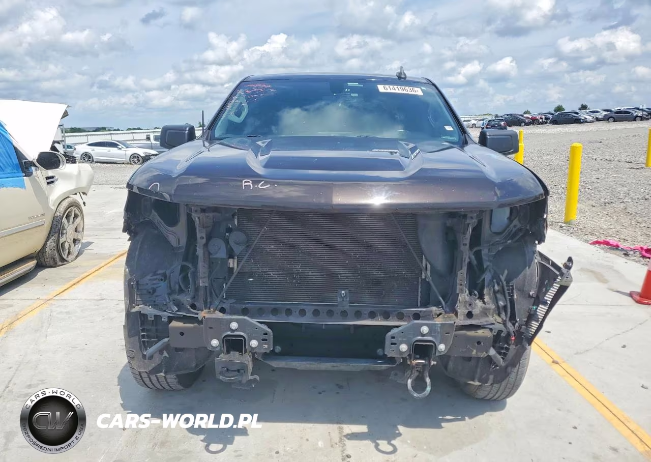 2019 Chevrolet Silverado C1500 Custom VIN:1GCRWBEH5KZ288953 - 5