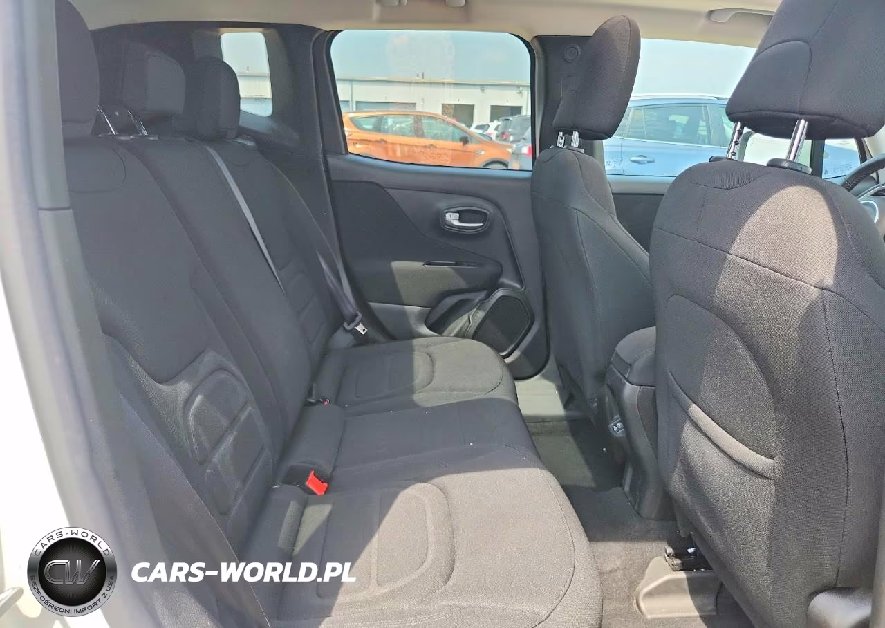 2020 Jeep Renegade Latitude VIN:ZACNJBBBXLPL32682 - 10