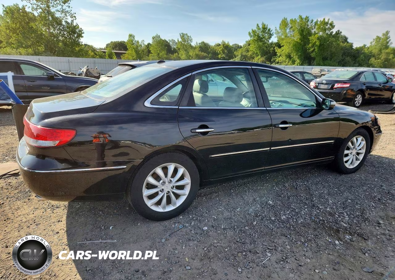 2008 Hyundai Azera Limited VIN:KMHFC46F88A316798 - 3