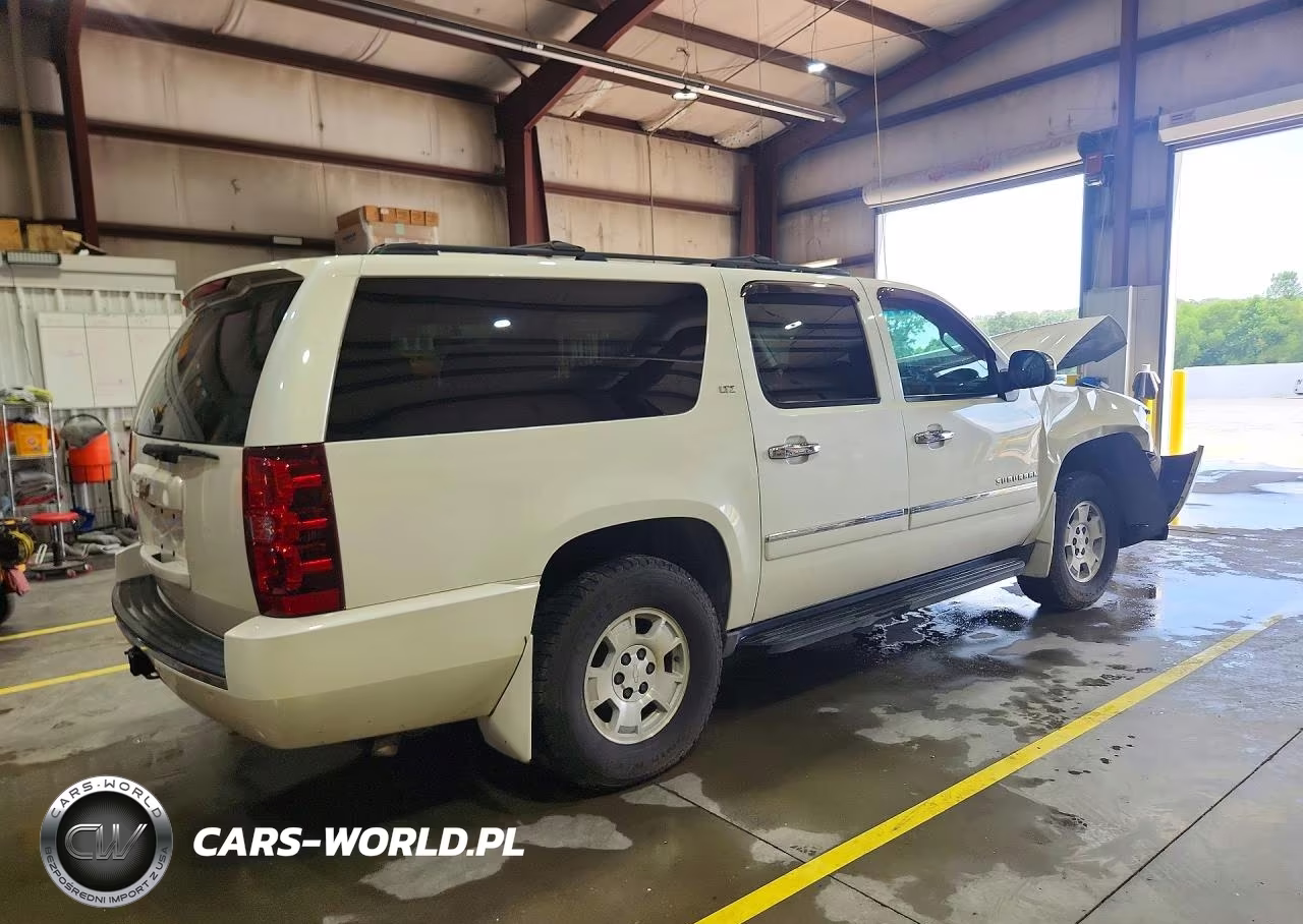 2013 Chevrolet Suburban K1500 Ltz VIN:1GNSKKE75DR342055 - 3