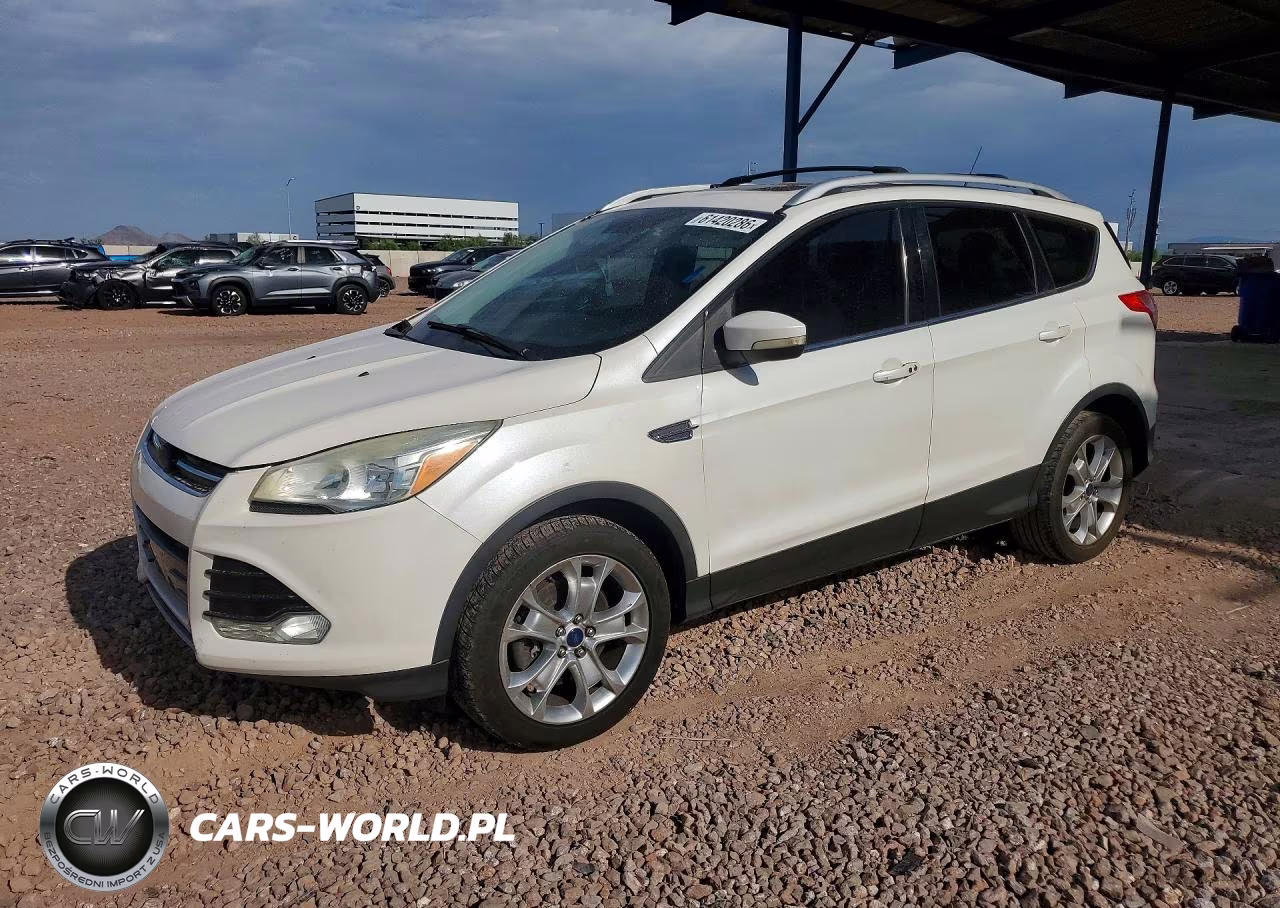 2014 Ford Escape Titanium – zdjęcie 1 z 13