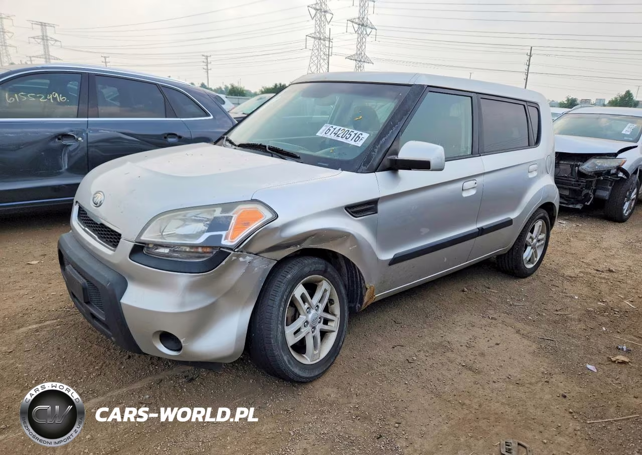 2010 Kia Soul +
