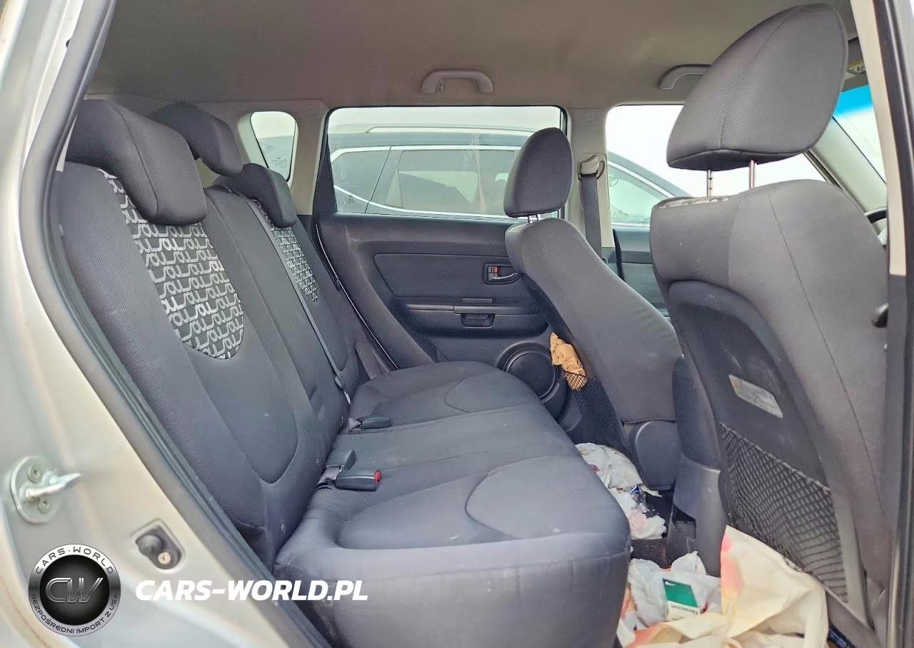 2010 Kia Soul + VIN:KNDJT2A22A7106630 - 10
