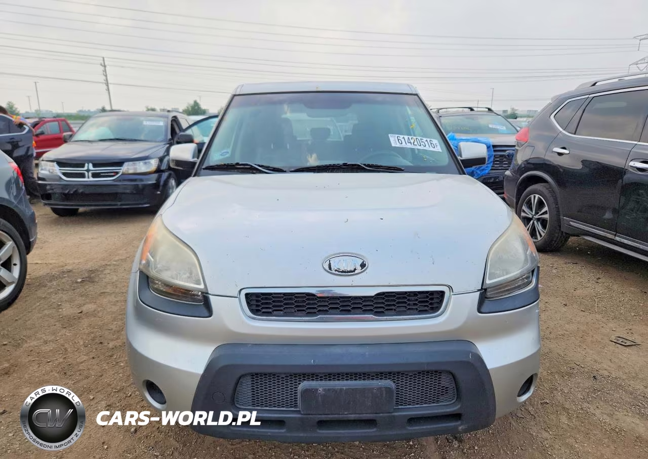 2010 Kia Soul + VIN:KNDJT2A22A7106630 - 5