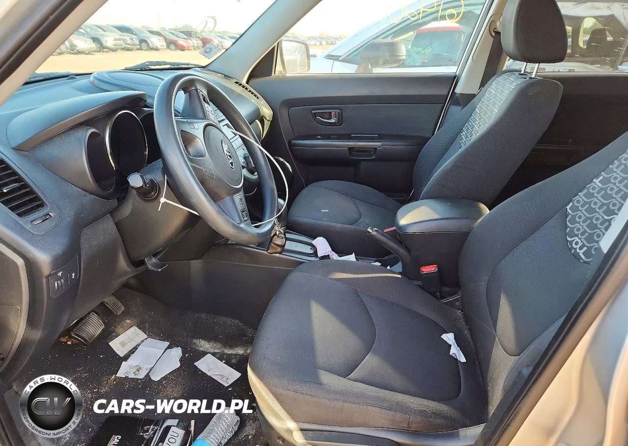2010 Kia Soul + VIN:KNDJT2A22A7106630 - 7