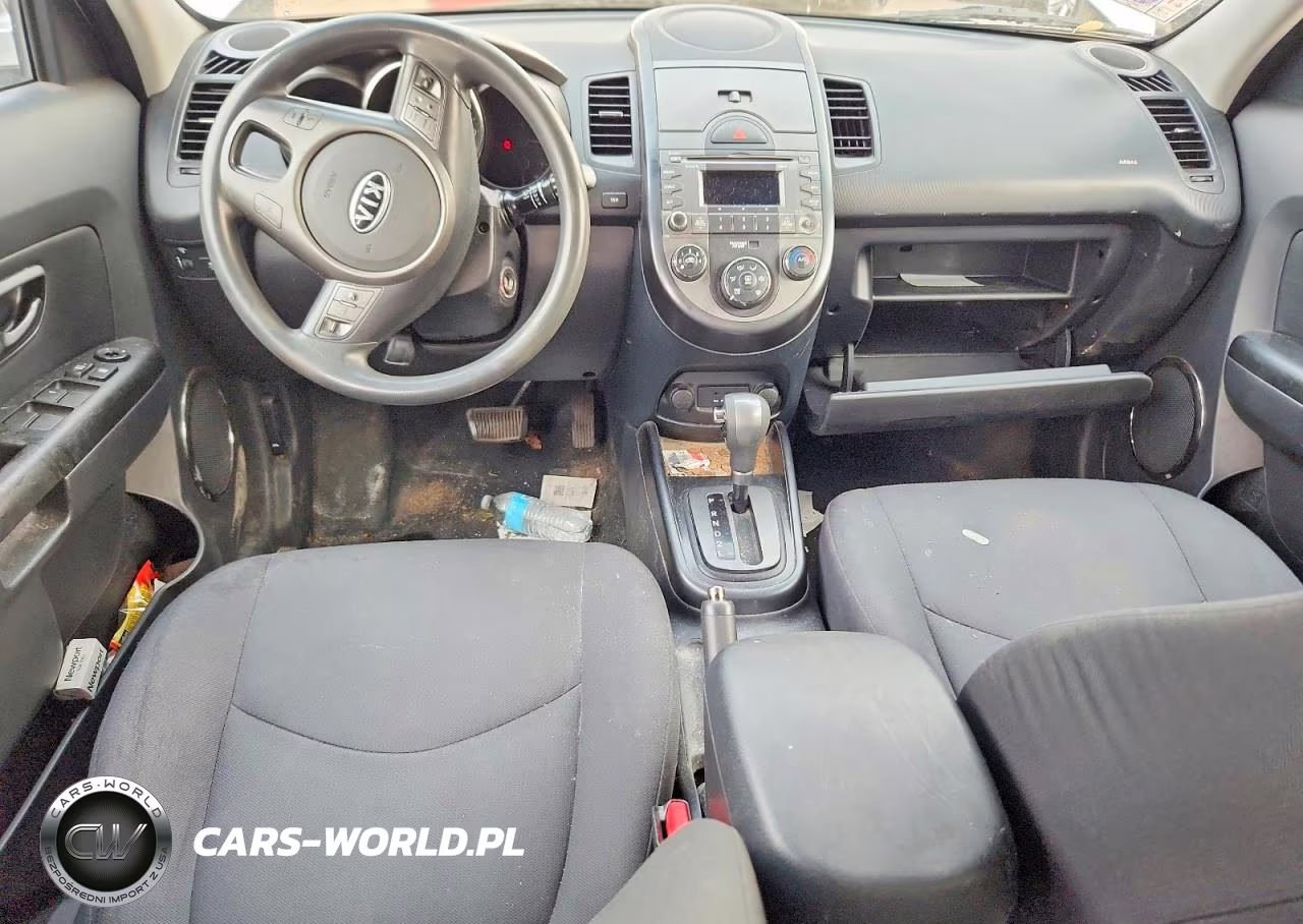 2010 Kia Soul + VIN:KNDJT2A22A7106630 - 8