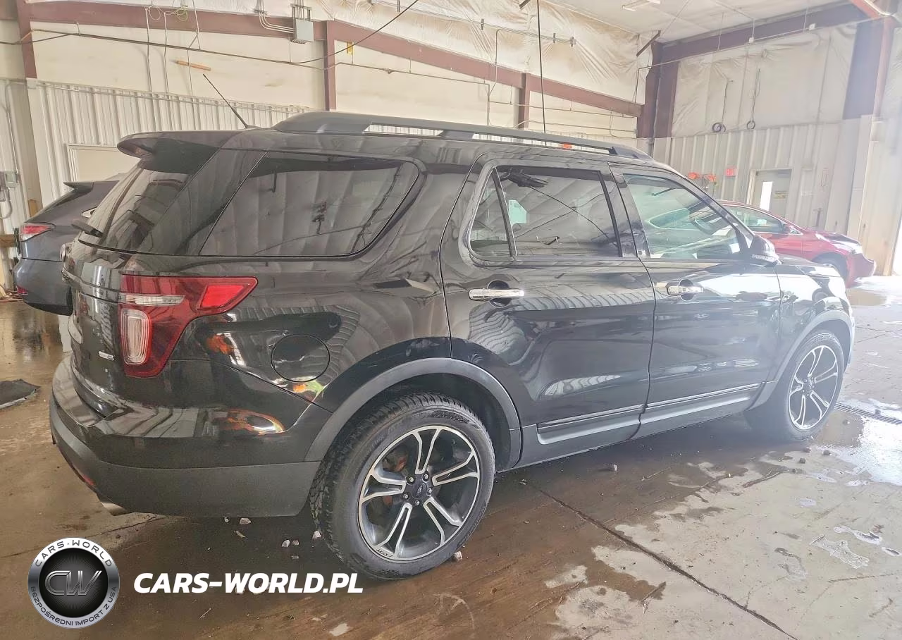 2014 Ford Explorer Sport VIN:1FM5K8GT7EGC06389 - 3