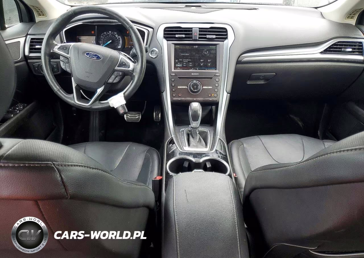 2016 Ford Fusion Titanium VIN:3FA6P0K98GR390413 - 8